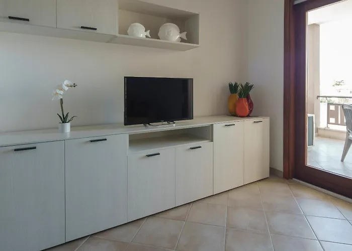 Welcomely - Xenia Boutique House *