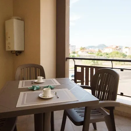 아파트 Welcomely - Xenia Boutique House *