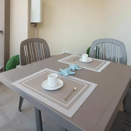 Welcomely - Xenia Boutique House 아파트