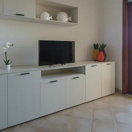Welcomely - Xenia Boutique House *
