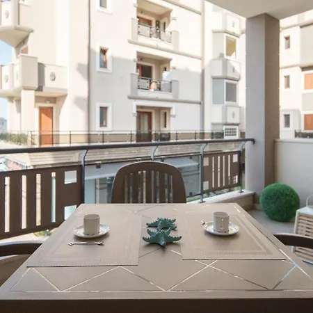 아파트 Welcomely - Xenia Boutique House 올비아