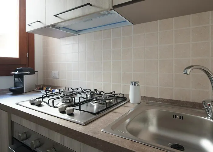 Welcomely - Xenia Boutique House דירה אולביה