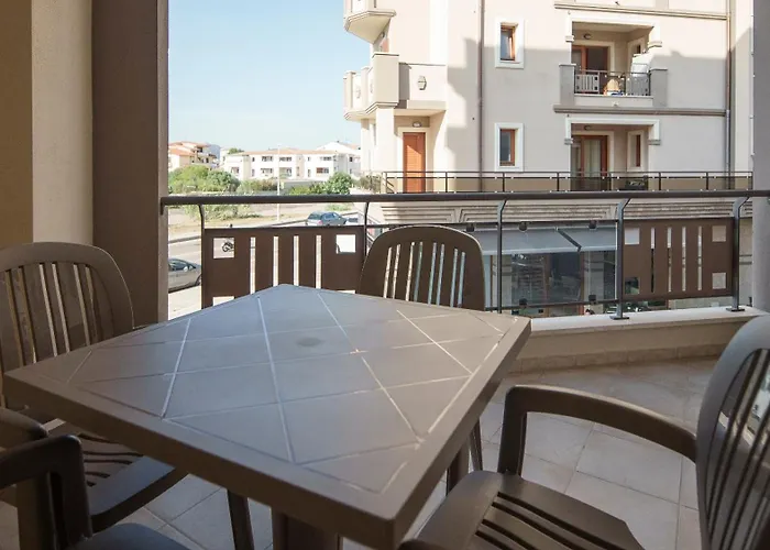 Welcomely - Xenia Boutique House דירה